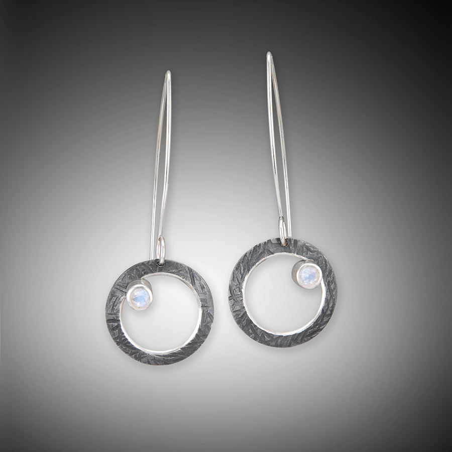 Melanie Considine - Orbit Earrings Full Moon-Small